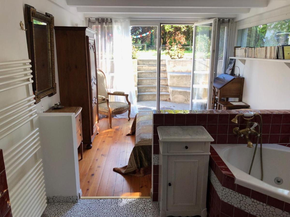Les Cypres Apartment Вьове Екстериор снимка
